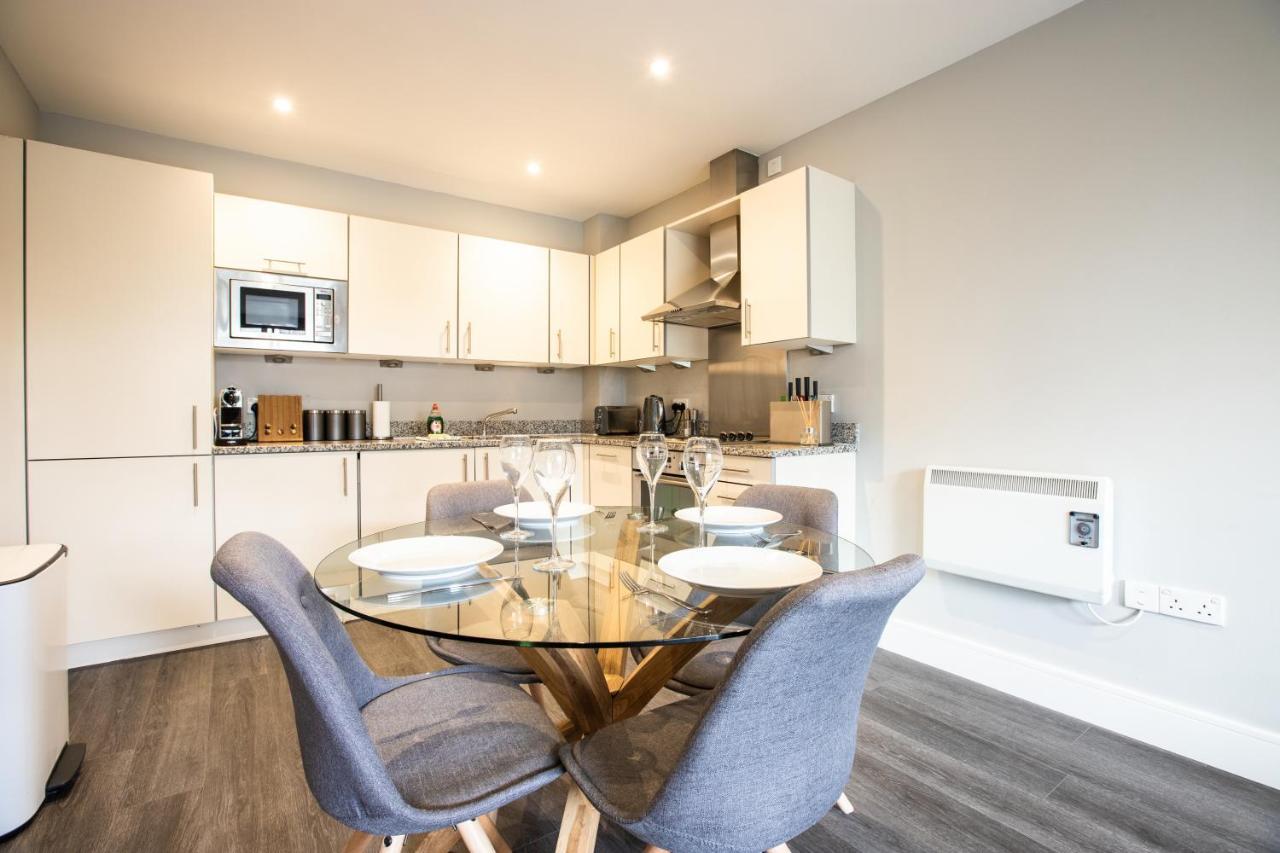 אוקספורד Urban Living'S - The Wren Beautiful City Centre Apartment With Parking מראה חיצוני תמונה