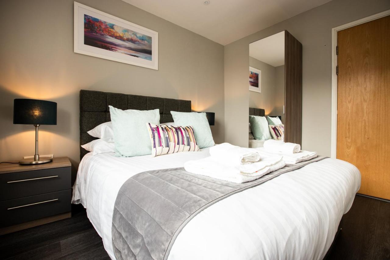 אוקספורד Urban Living'S - The Wren Beautiful City Centre Apartment With Parking מראה חיצוני תמונה